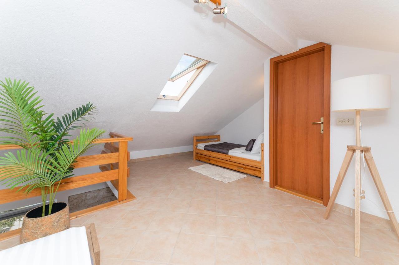 Apartment Meri Sutivan Zewnętrze zdjęcie
